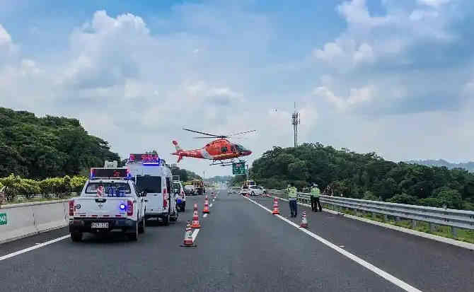 弋江区高速公路汽车救援案例
